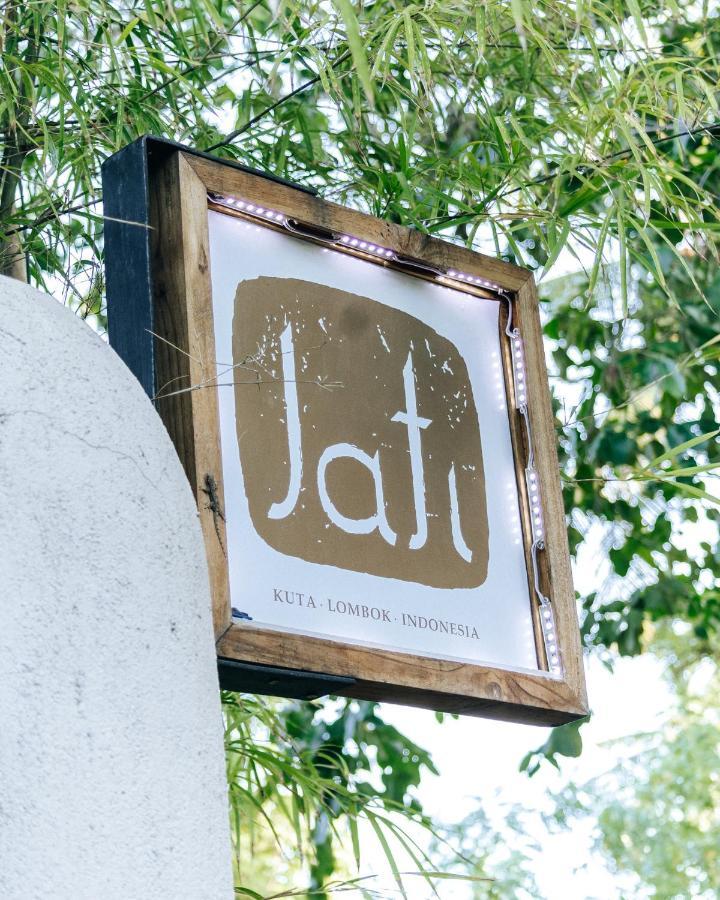 Hotel Jati Kuta  Zewnętrze zdjęcie